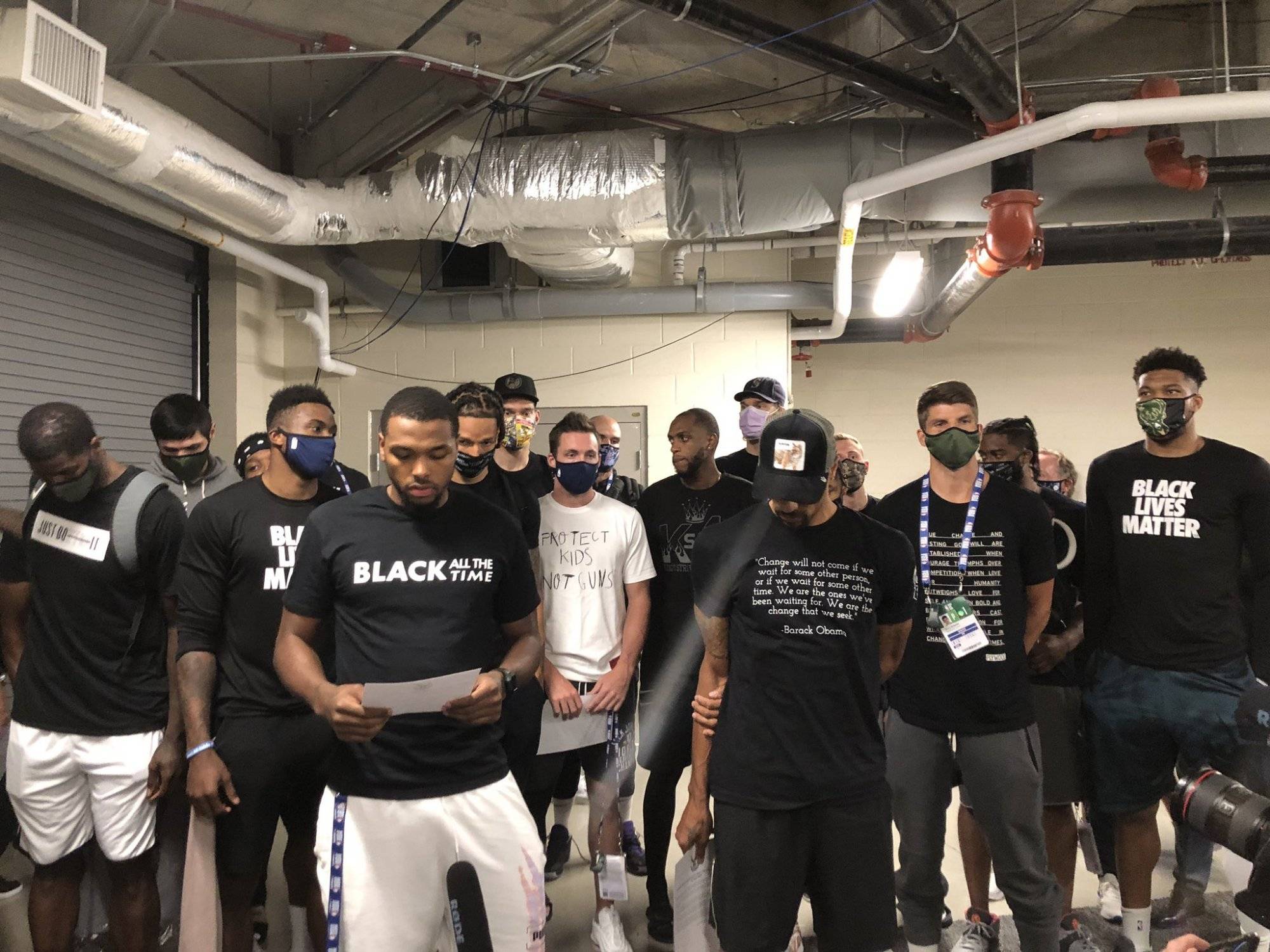 开云体育-关于NBA常规赛赛程吃紧，多伦多猛龙国际比赛日造点机会，态度坚定，医务组通报恢复的信息